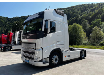 : снимка на заглавната част