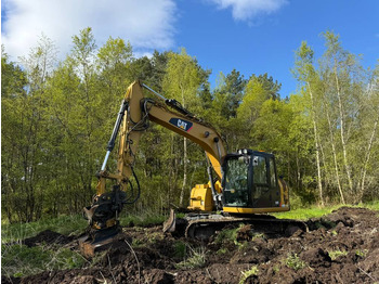 Верижен багер CATERPILLAR