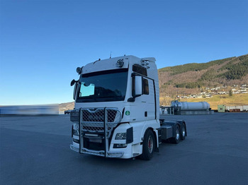 Влекач MAN TGX