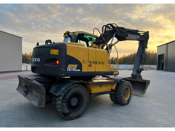 Колесен багер Volvo EW 140C | ROTOTILT: снимка 3