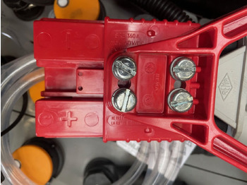 Акумулатор за Подемно-транспортна техника *Sonstige Sunlight I 24 Volt I 3 PzS 375: снимка 4 Акумулатор за Подемно-транспортна техника *Sonstige Sunlight I 24 Volt I 3 PzS 375: снимка 4