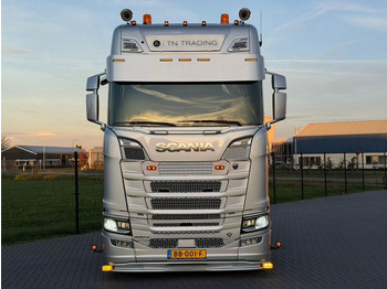 Влекач Scania S520 6X2/4, VOLLUCHT, LEER, RETARDER, PARK COOL, EURO 6D.: снимка 2