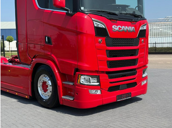 Влекач Scania S590 V8 NGS FULL AIR, ALCOA, LEATHER, HYDRAULIC, LIKE NEW.: снимка 4