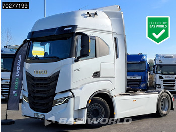 Влекач IVECO S-WAY