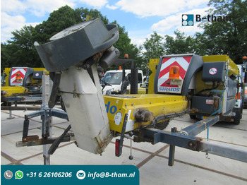 Машина за разпръскване на сол/ Пясък SCHMIDT