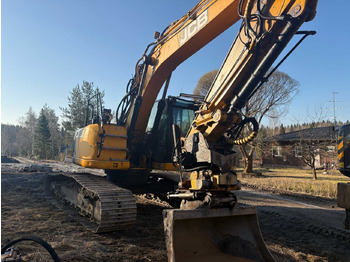 Верижен багер JCB