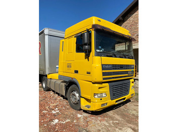 Влекач DAF XF 95.430: снимка 2