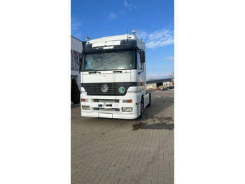 Влекач Mercedes-Benz Actros 1843: снимка 2