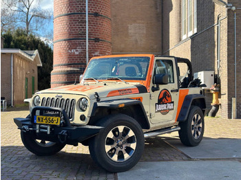 Лек автомобил JEEP