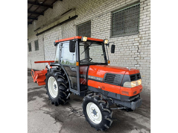 Трактор KUBOTA