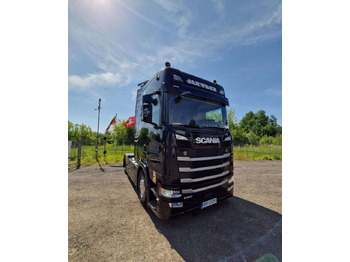 Влекач SCANIA S 500