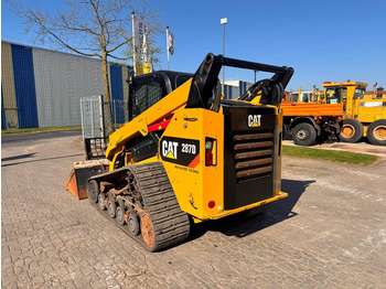 Мини челен товарач CATERPILLAR
