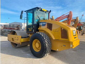 Валяк CATERPILLAR CS64B