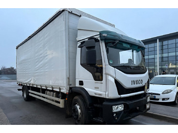 Камион с брезент IVECO