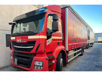 Камион с брезент IVECO
