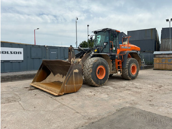 Колесен товарач DOOSAN DL420
