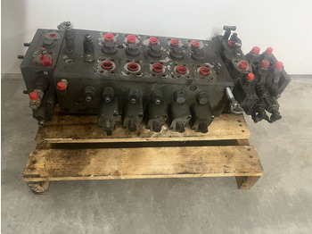 Резервни части LIEBHERR