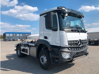 Мултилифт с кука камион MERCEDES-BENZ Arocs