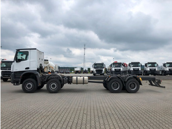 Нови Шаси кабина Mercedes-Benz AROCS 4451: снимка 3