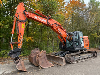 Верижен багер HITACHI ZX225