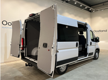 Малък ван, Бус с двойна кабина Peugeot Boxer 2.2 BlueHDi 120 PK L2H2 DC Dubbel Cabine / Euro 6 / Airco / CarPlay / Camera / Trekhaak / Cruise Control / 500 KM Z.G.A.N. !! / BPM VRIJ !!: снимка 3