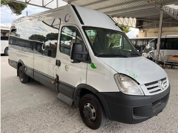 Туристически автобус IVECO Daily