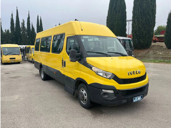 Училищен автобус IVECO Daily
