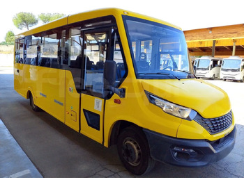 Училищен автобус IVECO