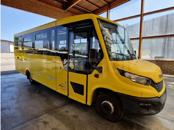 Училищен автобус IVECO