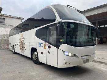 Туристически автобус NEOPLAN