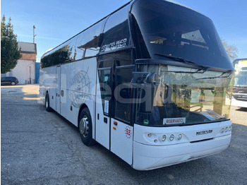 Туристически автобус NEOPLAN