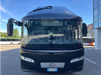 Туристически автобус Neoplan Starliner: снимка 2