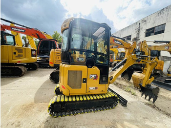 Мини багер CATERPILLAR 302