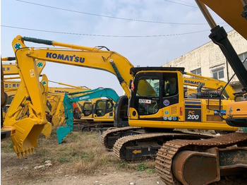 Верижен багер KOMATSU PC200-8