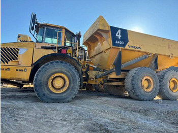 Съчленен самосвал VOLVO A40D