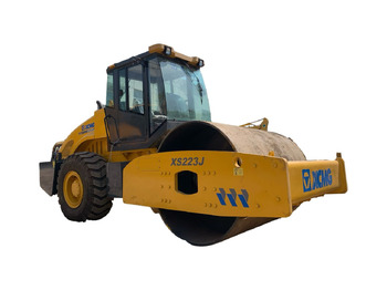 Пътен валяк XCMG XS223J