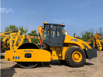 Пътен валяк XCMG XS223J: снимка 5