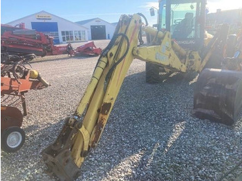 Багер-товарач New Holland LB 115B: снимка 3