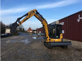 Мини багер XCMG