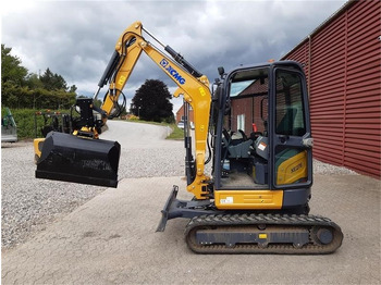 Мини багер XCMG XE27E