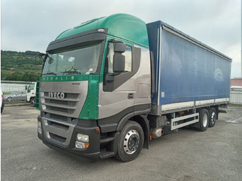 Камион с брезент IVECO