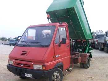 Боклукчийска кола RENAULT