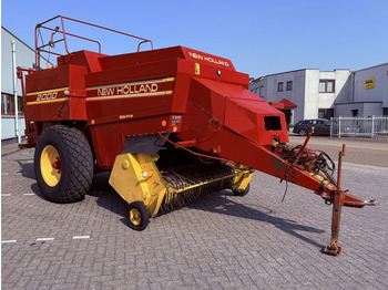 Сламопреса за квадратни бали NEW HOLLAND