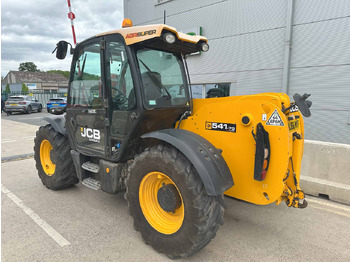 Телескопичен товарач JCB 541.70 Agri Super: снимка 2