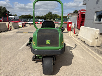 Косачка за трева John Deere 2500E Greens Triple: снимка 3