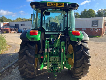 Трактор John Deere 5100M: снимка 5