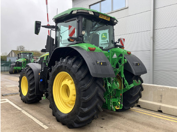 Трактор John Deere 7R 310: снимка 3