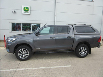 Пикап TOYOTA HILUX INVINCIBLE X: снимка 3