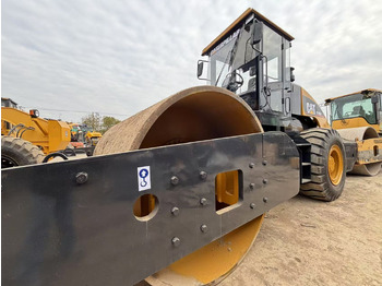 Валяк CATERPILLAR CS683E: снимка 3
