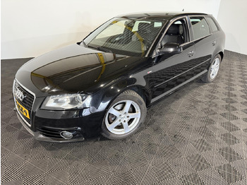 Лек автомобил AUDI